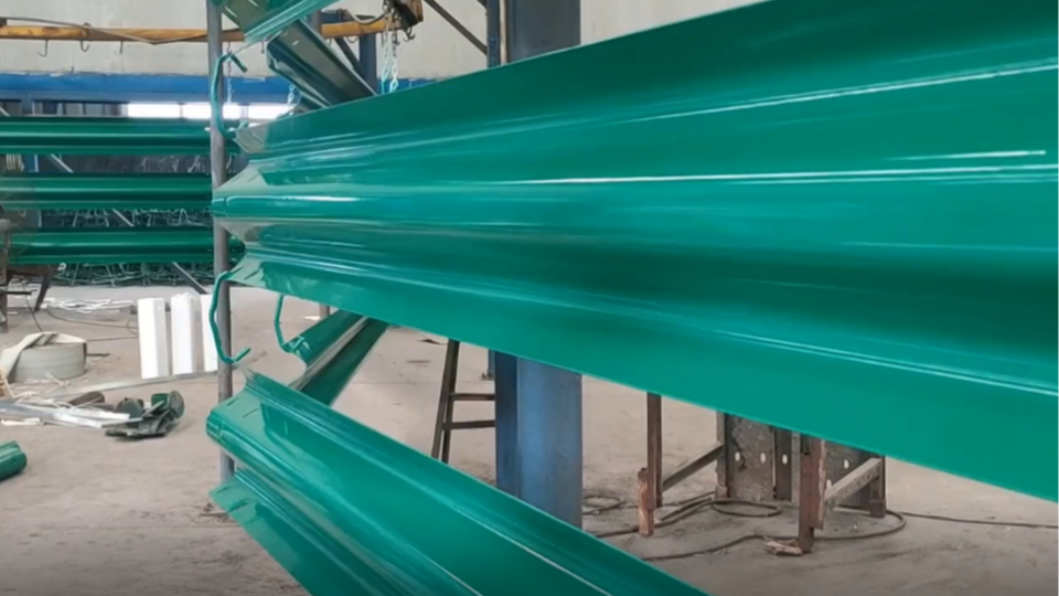 高速公路波形護欄與非波形護欄防腐領(lǐng)域的應(yīng)用解決方案