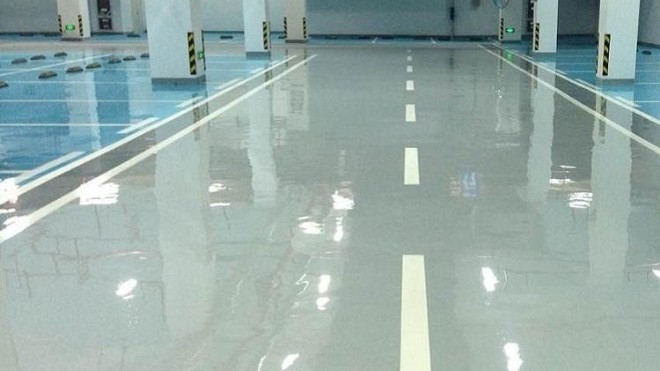 環(huán)氧地坪漆中涂的作用是什么？