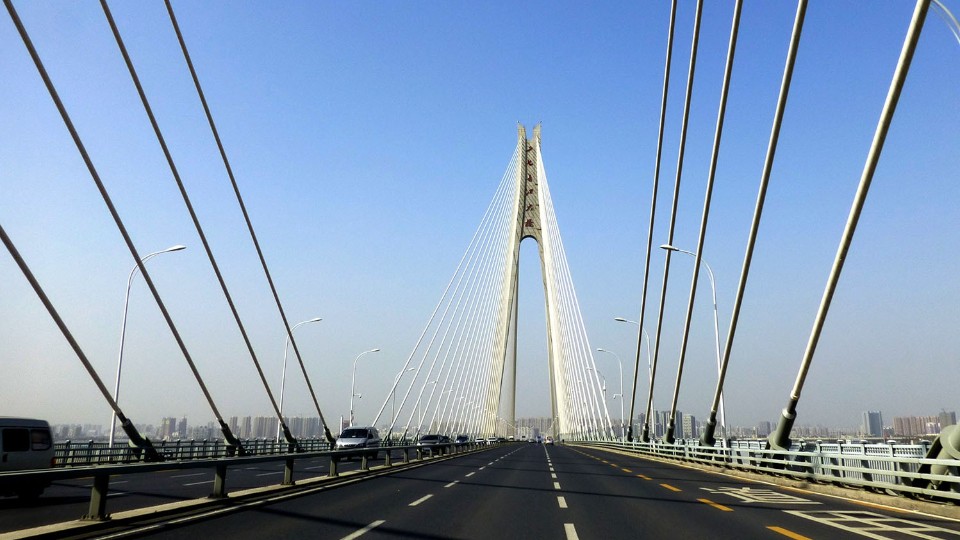 ?富萊德涂料在橋梁鋼結(jié)構(gòu)、混凝土結(jié)構(gòu)和潮差區(qū)的防腐應(yīng)用