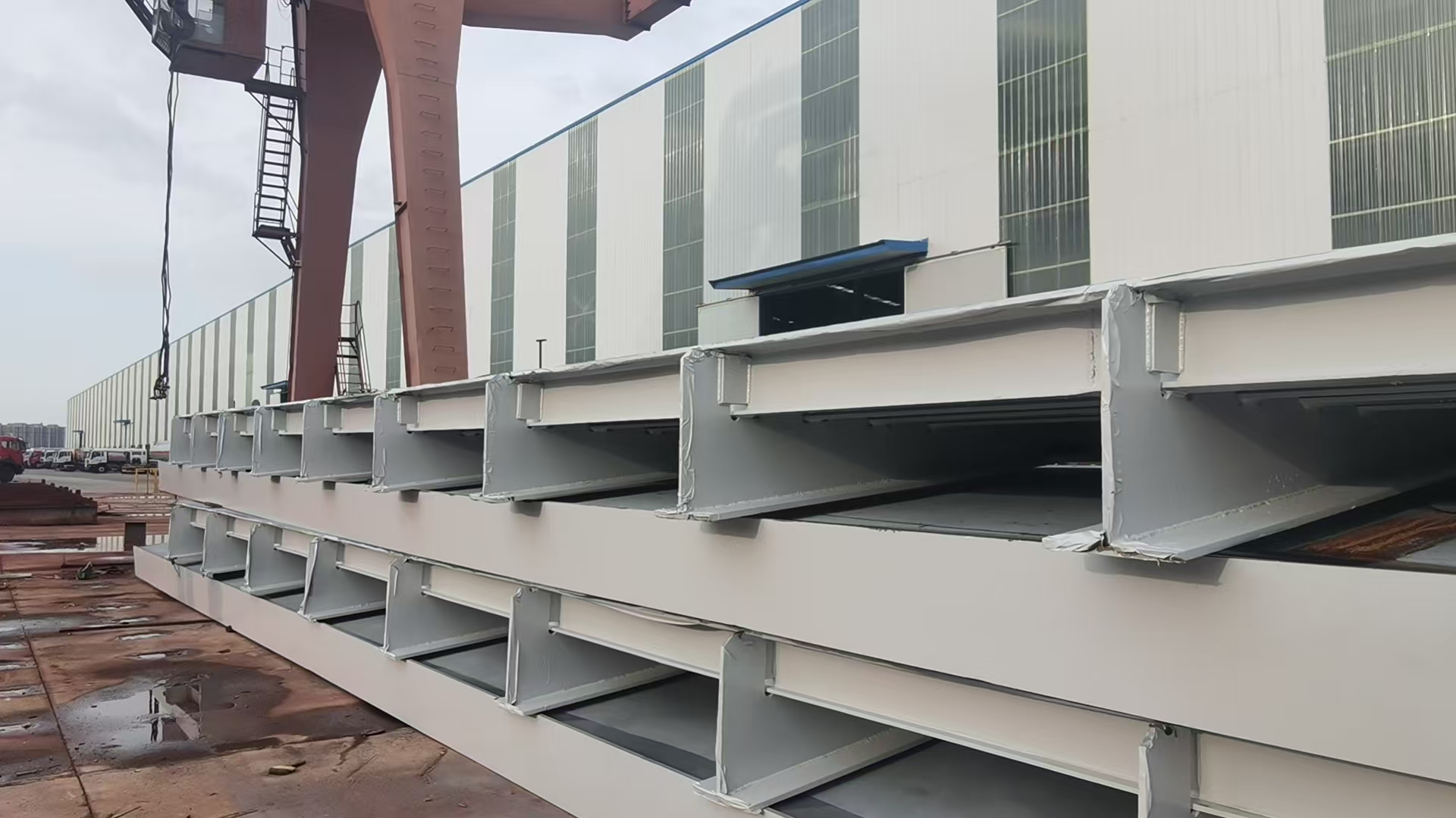 富萊德鋼結(jié)構(gòu)專用漆：構(gòu)筑防腐屏障，延長建筑壽命