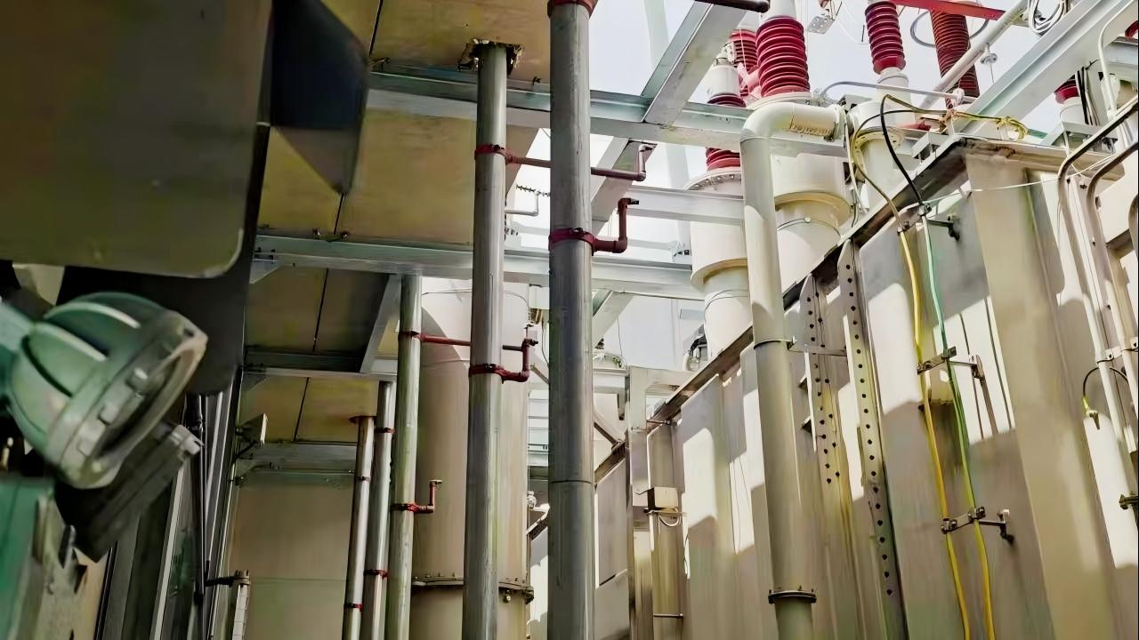 富萊德防腐涂料在換流站設備外殼和管道成功應用