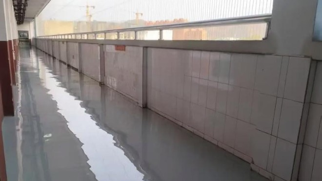 學(xué)校專用高耐久抗壓環(huán)氧地坪漆 保障校園地面長效耐用
