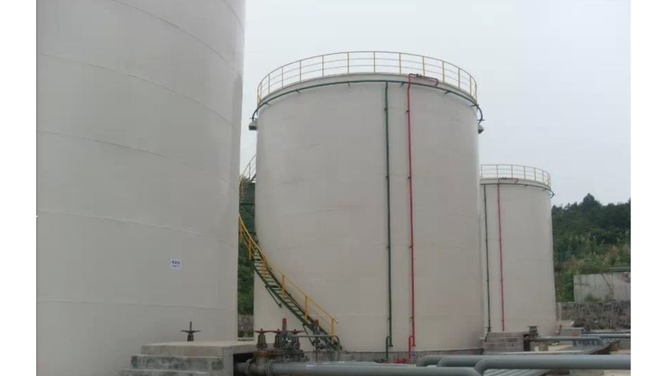 石油儲罐防腐難題？富萊德涂料一站式解決，安全高效！